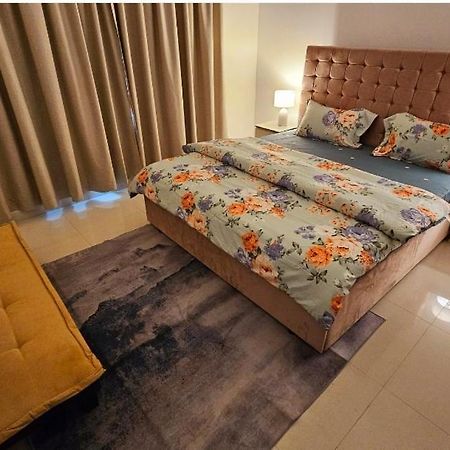 Splendid Villa Rooms Near Dubai Airport 외부 사진